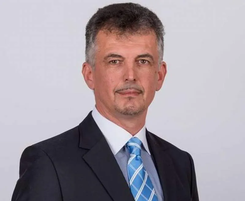 Petre Dobos