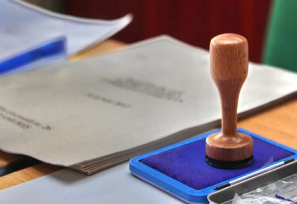 Prezență mare la vot: Ieșenii se înghesuie la secțiile de votare