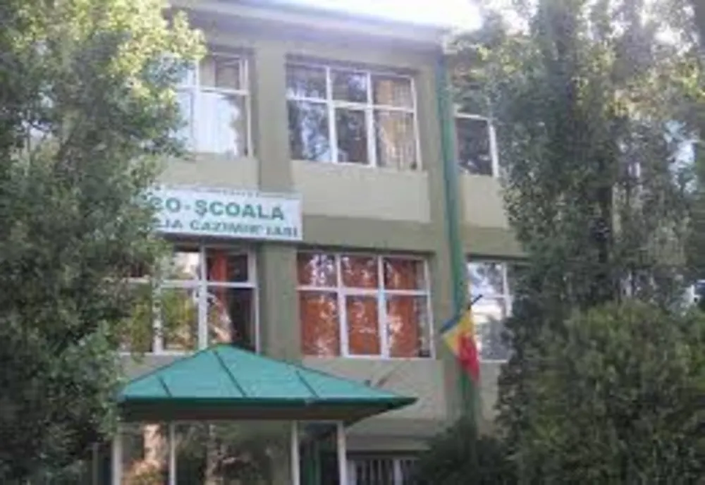 Școala din Iași, închisă din cauza gripei
