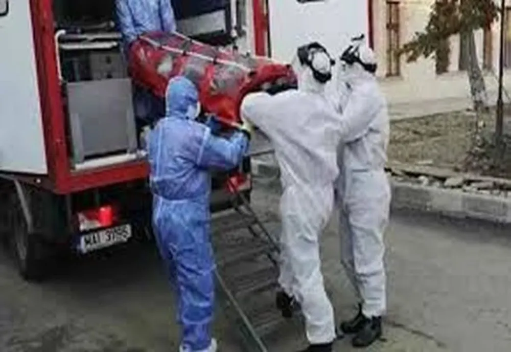 Suceveanul infectat cu coronavirus a fost adus la Iași