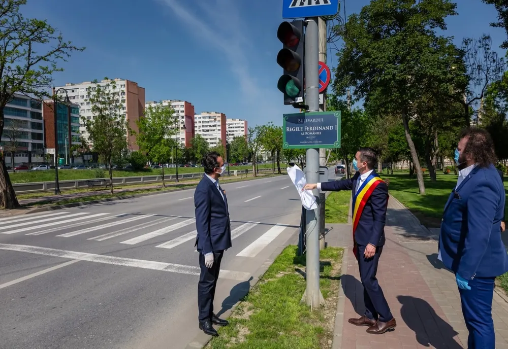 Denumiri noi pentru două străzi și un parc din Iași au de astăzi. Au nume de monarhi - FOTO