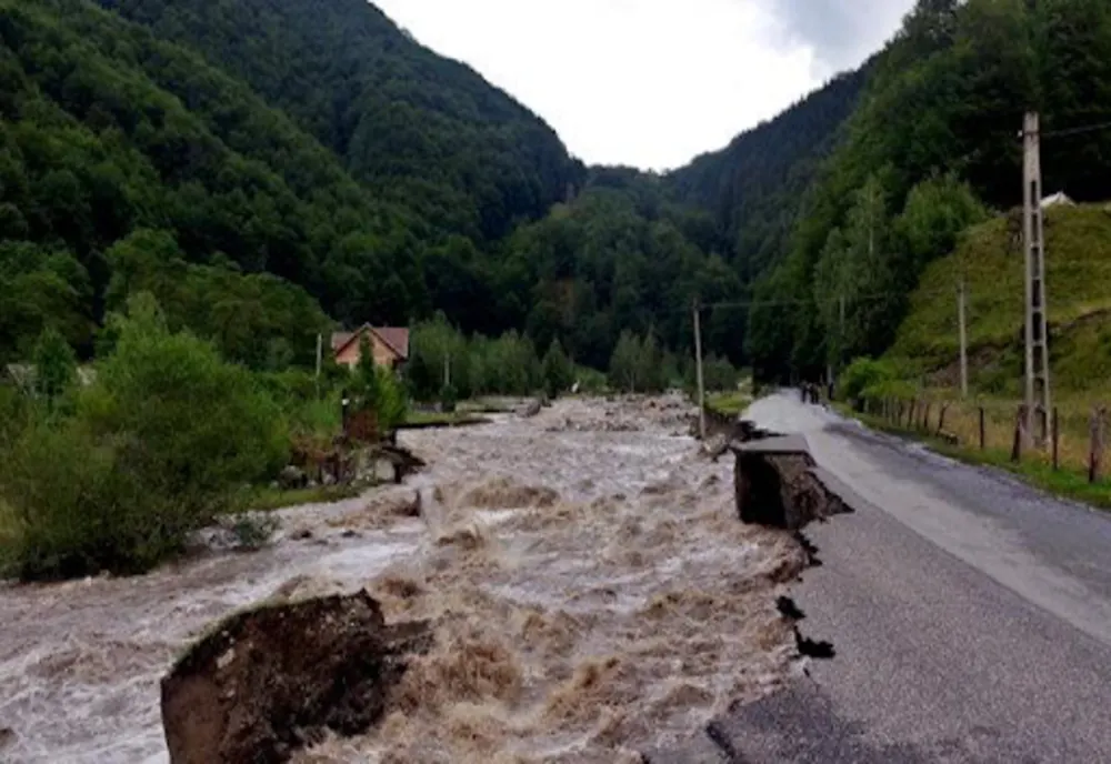 Alertă emisă de hidrologi: Cod galben de inundații