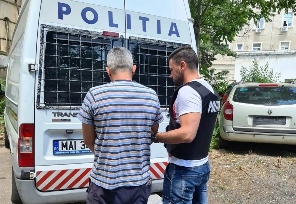 Un bărbat a fost reţinut pentru 24 de ore pentru că s-a apropiat prea mult de soție