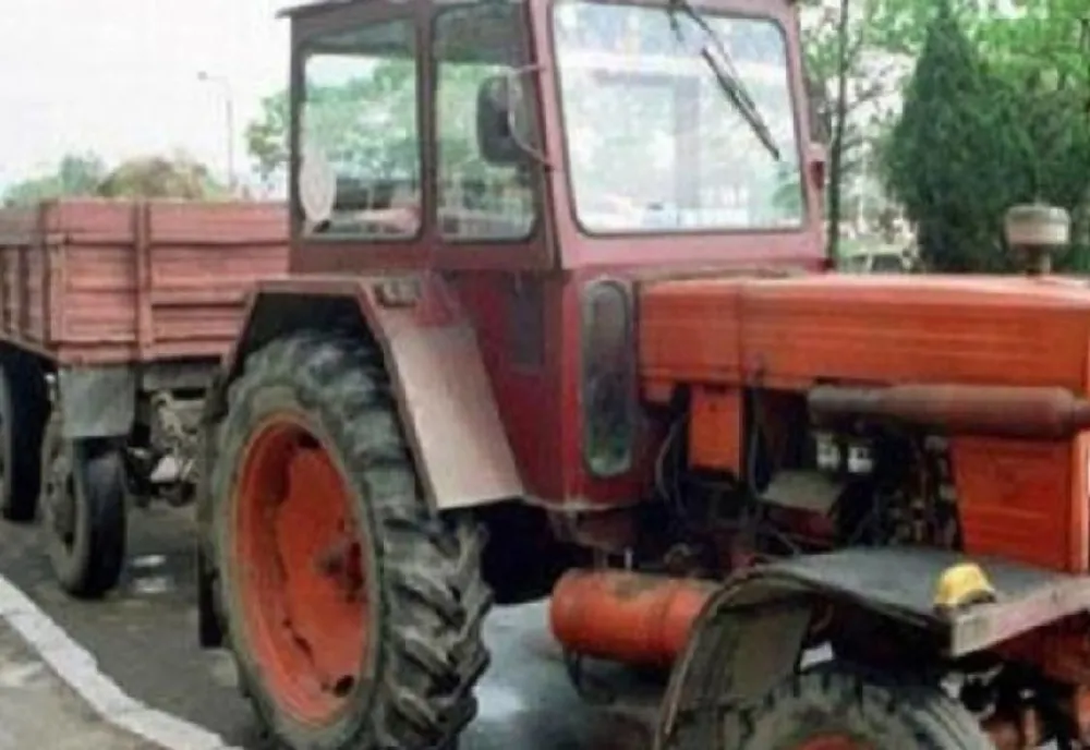 Pericol pe șosea! Un tractorist mort de beat a provocat accident!