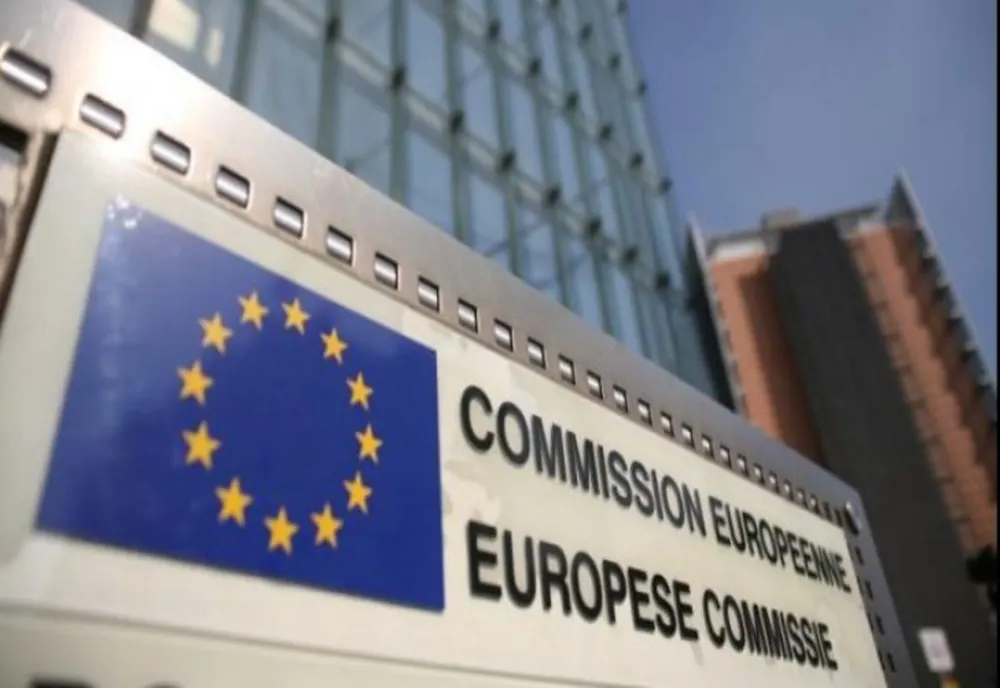 Sprijin al Comisiei Europene pentru securizarea internetului pentru copii