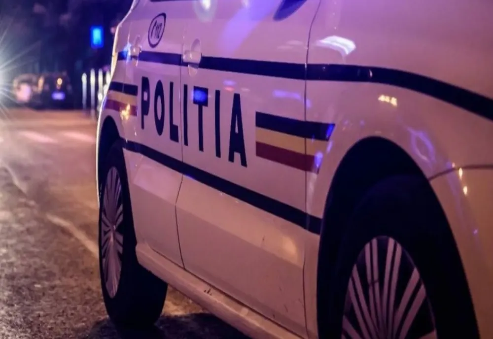 11 permise reținute de polițiști în weekend și peste 230 de amenzi aplicate