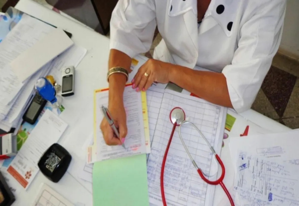 Exodul medicilor a continuat și în pandemie! Cate cadre medicale au solicitat certificate pentru a lucra în străinătate