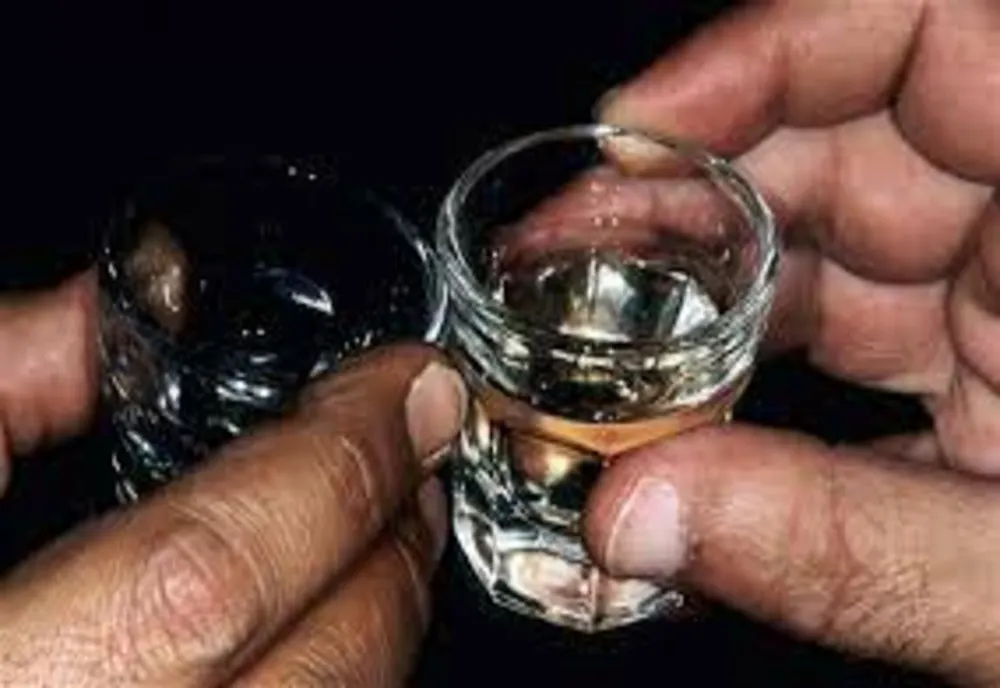 Tâlharit de ”prietenii” de pahar