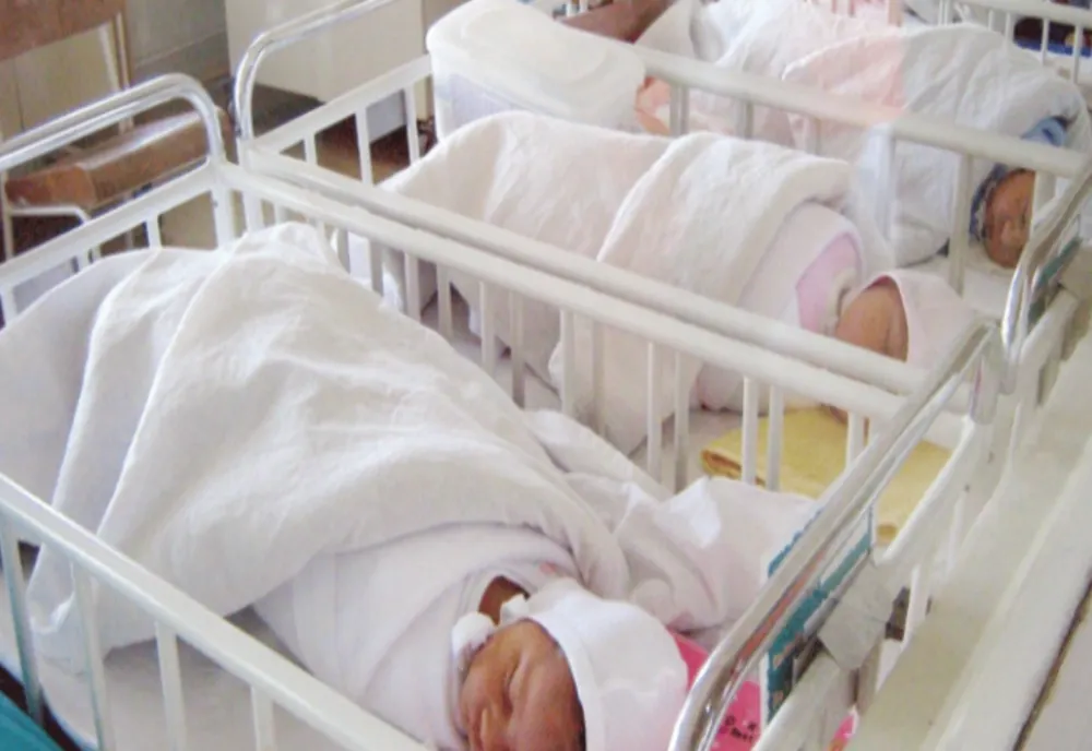 Organizația Salvați Copiii: România are cea mai mare rată a mortalității infantile din Uniunea Europeană
