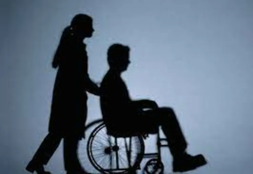România are aproape 900.000 de oameni cu dizabilități. Cei mai mulți trăiesc în îngrijirea familiei