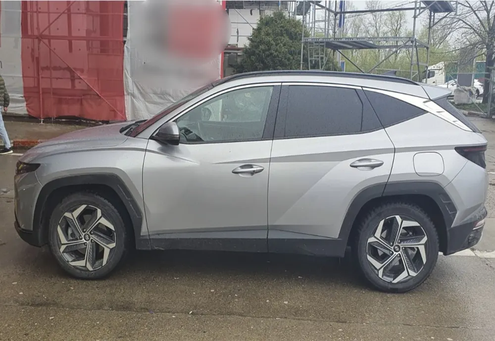 Autoturism de aproximativ 37.000 de euro cu documente false,  depistat la ieşirea din ţară