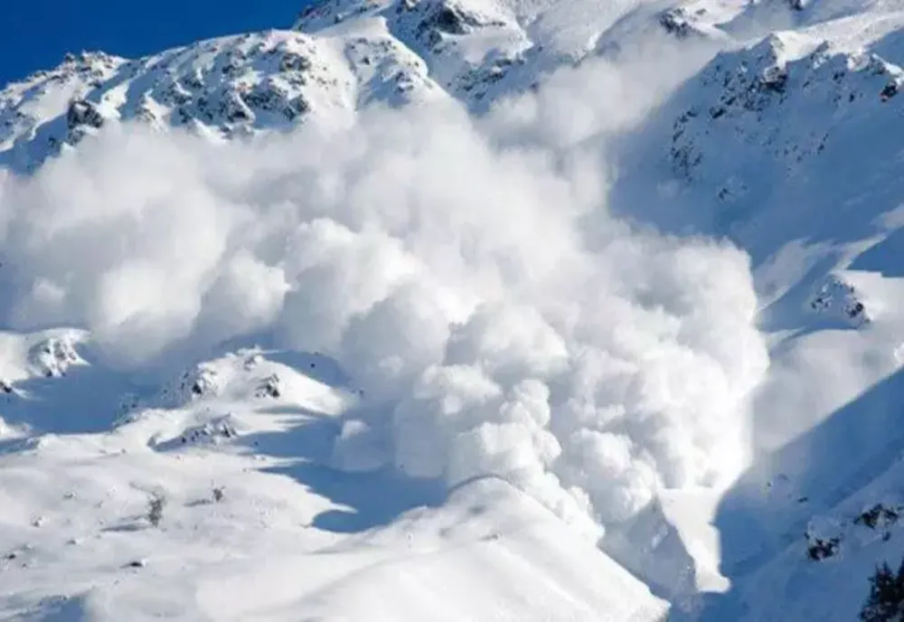 Risc mare de avalanșă în Făgăraș și Bucegi