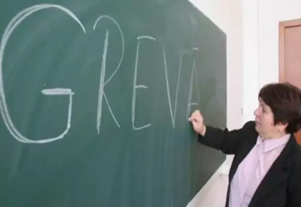 Zi decisivă în Educație, ce se întâmplă cu examenele naționale - Profesorii refuză în continuare oferta Guvernului