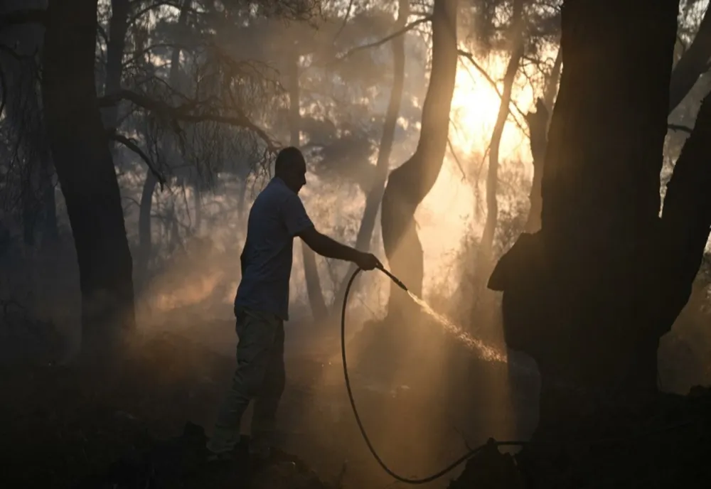 MAE: Atenționare de călătorie în Turcia - Incendiu puternic în regiunea Çanakkale