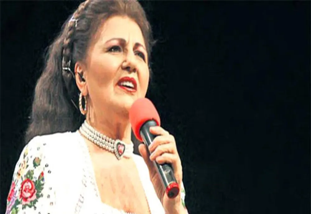 Irina Loghin, prima reacție după ce a fost scoasă de pe scenă la Iași: ce s-a întâmplat, de fapt, acolo. Publicul a fost șocat!