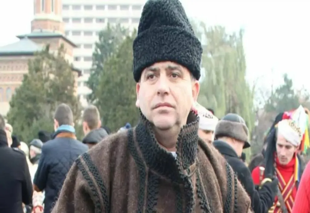 Primăria, afacere de familie. Un edil din Iași și-a angajat fiicele pe bani de la bugetul local: situație scandaloasă