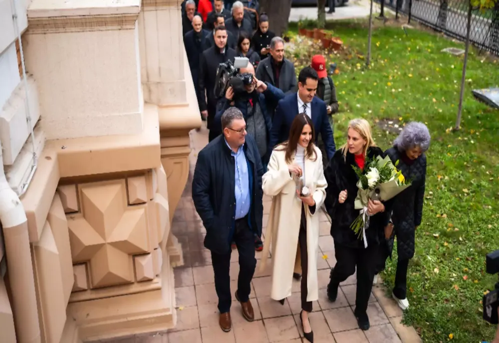 Anca Alexandrescu aruncă bomba. A fost invitată, „la discuții”, la Ambasada SUA din București
