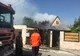 TRAGEDIE: Copil de trei anişori, MORT după ce a fost prins într-o casă în flăcări. Tatăl l-a scos pe braţe din vâlvătaie
