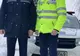 FOTO: Trei poliţişti au salvat o femeie de la moarte sigură!