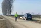 La plimbare, la volan, fără permis de conducere