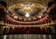 Artiștii de la Opera Națională au colindat medicii de la Universitate