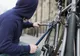În arest pentru că a furat o bicicletă electrică