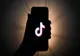 Folosești Tik Tok? Se fac schimbări importante pe platformă. Iată ce trebuie să știi