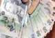 În plină criză, salariile primarilor ar urma să crească - Ce sumă uriașă încasează edilul unei comune