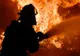 O femeie în vârstă de 90 de ani a fost găsită carbonizată după ce casa i-a luat foc
