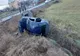 S-au răsturnat cu mașina în Ajunul Crăciunului