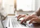 INS: 88,6% DINTRE GOSPODĂRIILE DIN ROMÂNIA AU ACCES LA REŢEAUA DE INTERNET DE ACASĂ